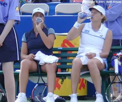 Monica Seles and Jennifer Capriati (2001 State Farm Championships in Scottsdale)