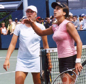 Vera Zvonareva and Emmanuelle Gagliardi (2002 US Open)