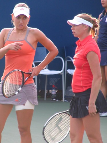 Vera Zvonareva and Elena Vesnina (2008 US Open)